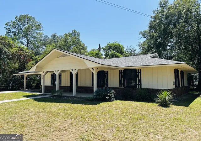 Photo 1 of Single family home for sale at 124 Alexander Ave, Reidsville, GA 30453 | MLS# 10829853 | Listing updated on 2026-09-03