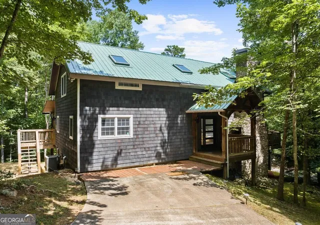 2nd image of 281 Pine Cone Rd, Blue Ridge, GA 30513 | MLS# 10829871