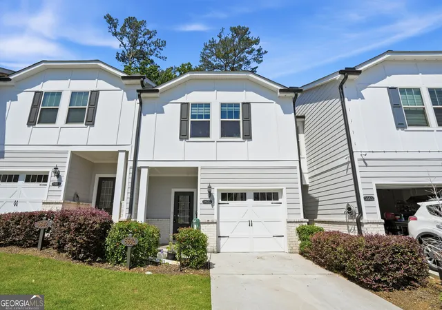 Townhouse for sale at 5652 Plain Fld Ln, Lilburn, GA 30047 | MLS# 10761860