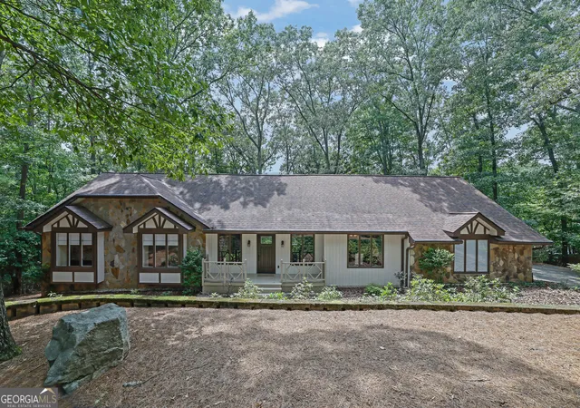 2nd image of 625 Meuse Wy, Johns Creek, GA 30022 | MLS# 10805920