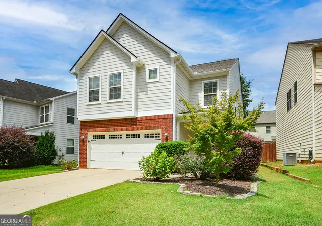 Photo 2 of Sale Pending at 254 Shaw Dr, Acworth, GA 30102 | MLS# 10813743 | Listing updated on 2026-08-28
