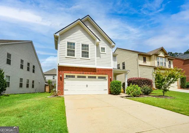 Photo 2 of Sale Pending at 254 Shaw Dr, Acworth, GA 30102 | MLS# 10813743 | Listing updated on 2026-08-28