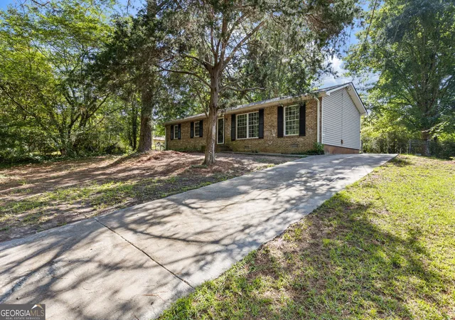 1st image of 594 Kingston Ln Nw, Conyers, GA 30012 | MLS# 10788802