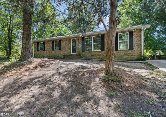 2nd image of 594 Kingston Ln Nw, Conyers, GA 30012 | MLS# 10788802