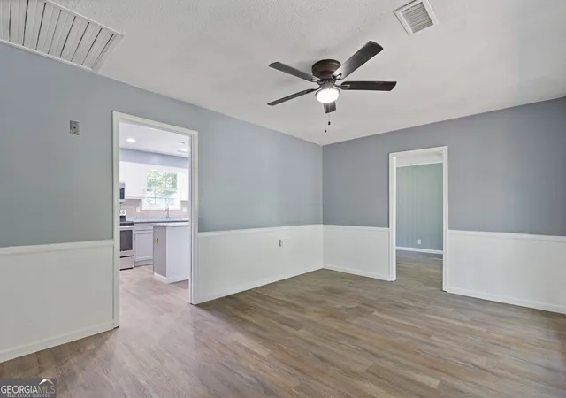 5th image of 594 Kingston Ln Nw, Conyers, GA 30012 | MLS# 10788802