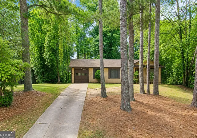 Photo 1 of Single family home for sale at 1035 Worley Dr, Marietta, GA 30066 | MLS# 10790309 | Listing updated on 2026-09-15