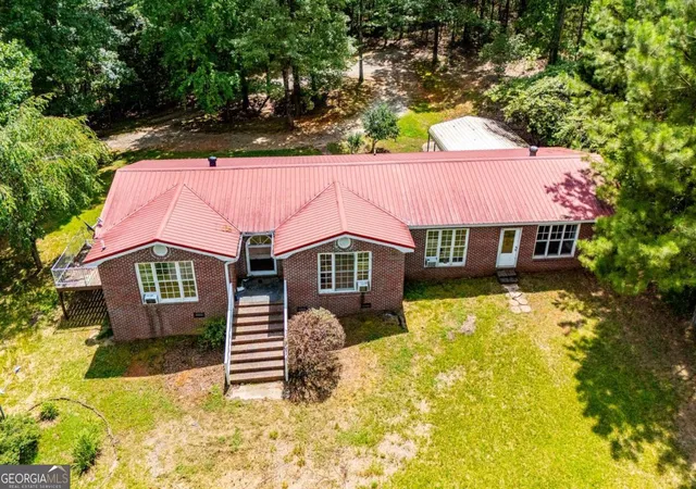 Photo 3 of Single family home for sale at 3372 East Hwy 5, Whitesburg, GA 30185 | MLS# 10823630 | Listing updated on 2026-09-14