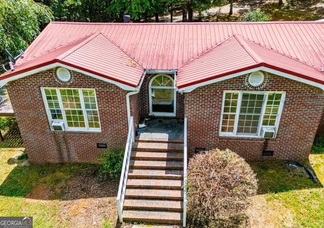 Photo 3 of Sale Pending at 3372 East Hwy 5, Whitesburg, GA 30185 | MLS# 10823630 | Listing updated on 2026-10-02