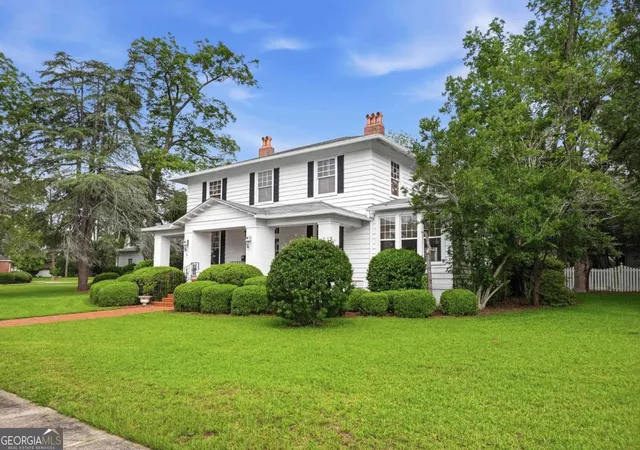 Homes for sale in Ashburn, GA | 315 E College Ave, Ashburn, GA 31714 | MLS# 10774469