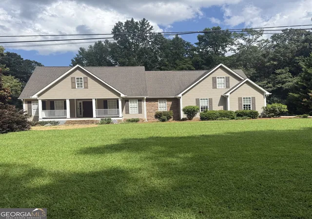 1st image of 153 Dogwood Dr, Jackson, GA 30233 | MLS# 10822231