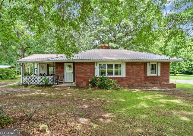 Photo 1 of Single family home for sale at 130 Washington St, Tignall, GA 30668 | MLS# 10828267 | Listing updated on 2026-08-18