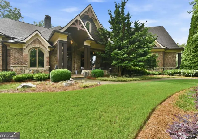 Photo 2 of Sale Pending at 5038 Pointer Rdg, Flowery Branch, GA 30542 | MLS# 10776255 | Listing updated on 2026-09-18