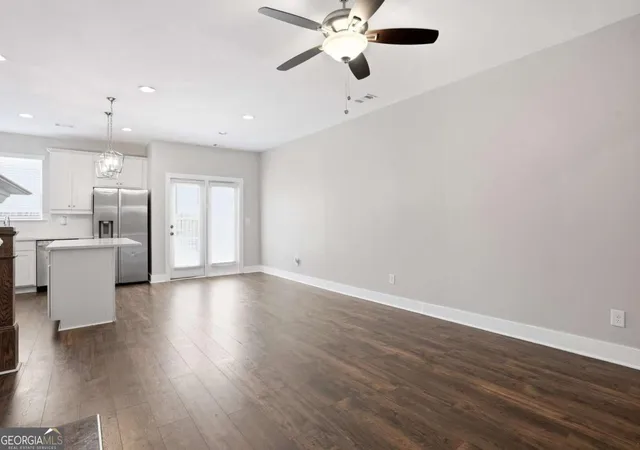 5th image of 6449 Scudders Dr, Lithonia, GA 30058 | MLS# 10765835