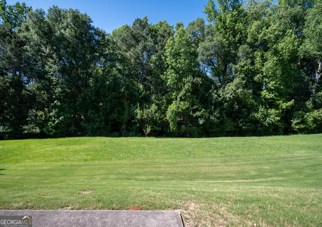 3rd image of 168 Putters Dr, Athens, GA 30607 | MLS# 10819275