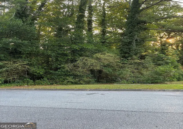 Photo 1 of Land for sale at 468 S Susan Creek Dr, Stone Mountain, GA 30083 | MLS# 10835997 | Listing updated on 2026-09-13