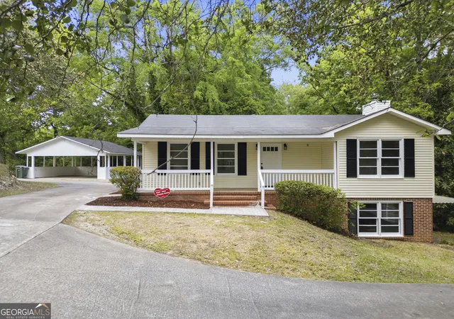Photo 1 of Sale Pending at 5115 Wesleyan Cir, Macon, GA 31210 | MLS# 10798581 | Listing updated on 2026-09-01