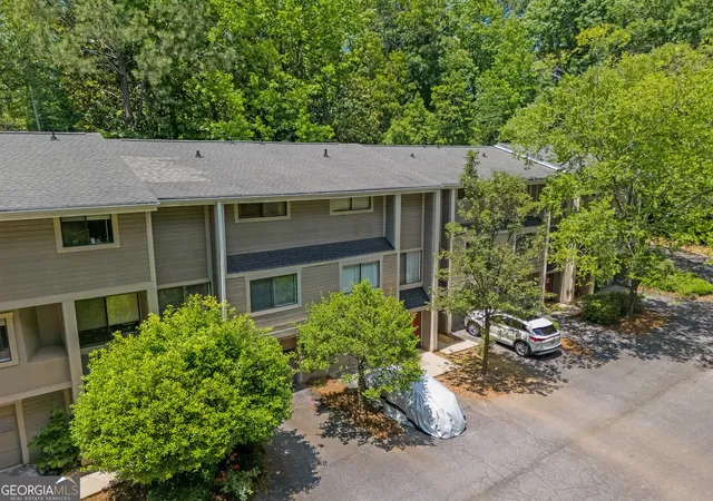Photo 2 of Townhouse for sale at 2877 Torreya Way Se, Marietta, GA 30067 | MLS# 10767157 | Listing updated on 2026-08-21