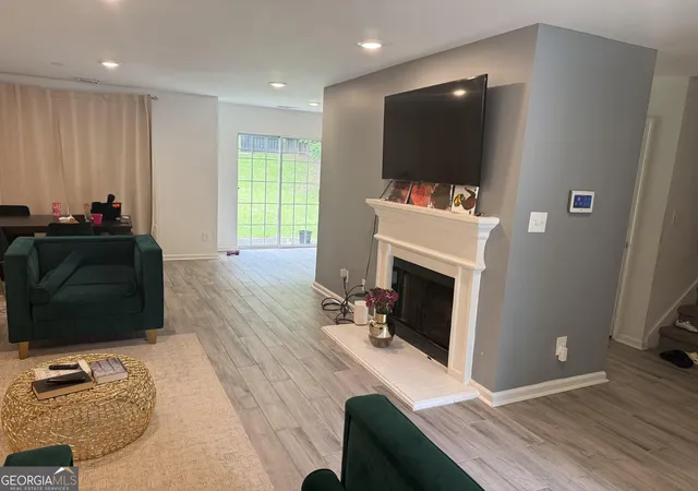 4th image of 4375 Chestnut Oaks Tr, Lithonia, GA 30038 | MLS# 10811380