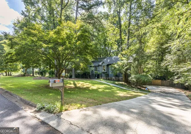 4th image of 4918 Scotts Creek Trl, Peachtree Corners, GA 30096 | MLS# 10810691