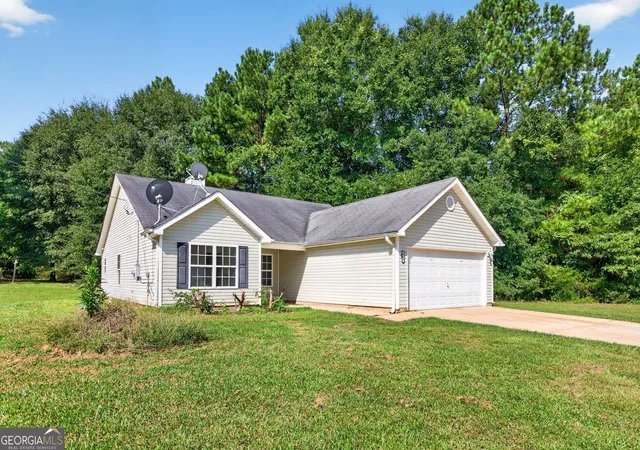 2nd image of 109 Anabelle Ln, Gay, GA 30218 | MLS# 10829286