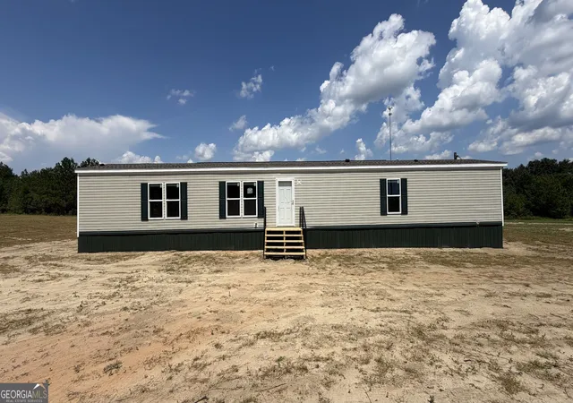 Photo 3 of Manufactured home for sale at 944 Collins Lane, Rentz, GA 31075 | MLS# 10827069 | Listing updated on 2026-09-17