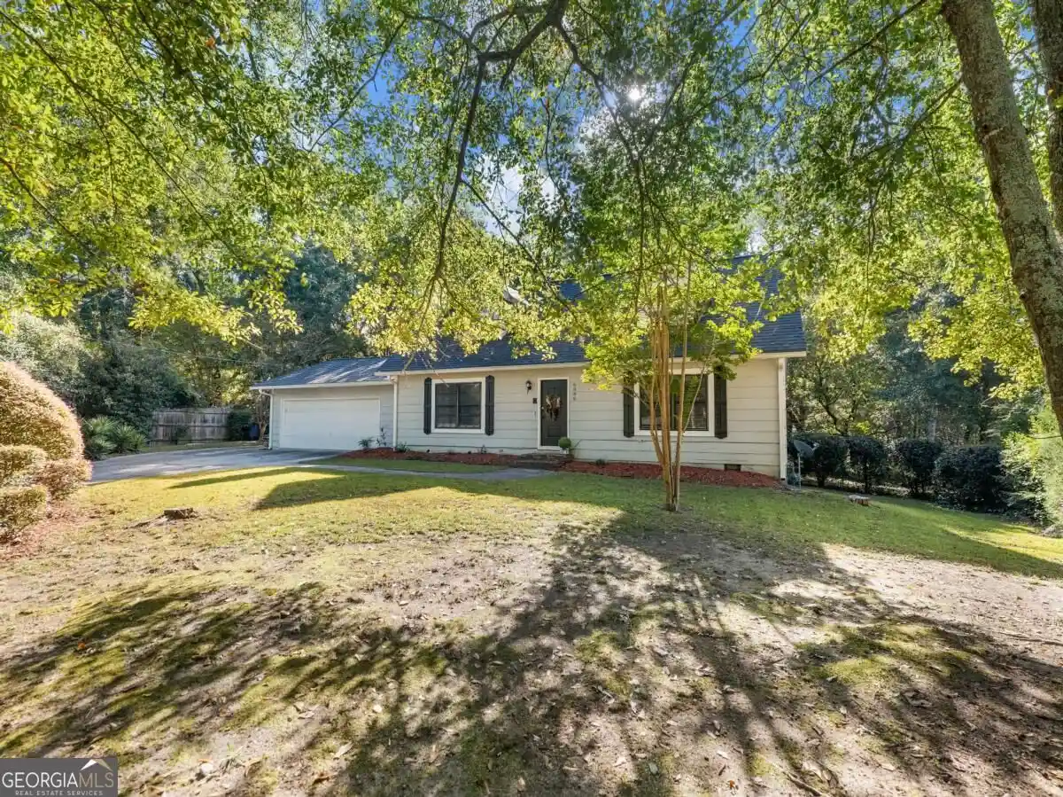 Photo 1 of Single family home for sale at 6946 Cedar Dr, Riverdale, GA 30296 | MLS# 10871184 | Listing updated on 2026-10-26