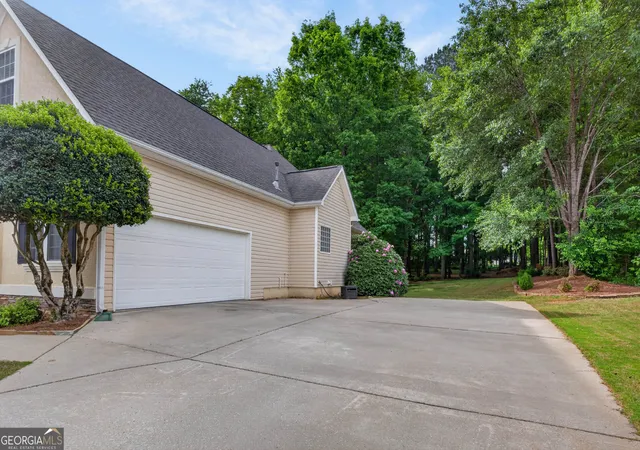 4th image of 245 Ryans Ct, Sharpsburg, GA 30277 | MLS# 10811214