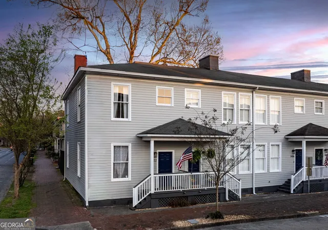 1st image of 1402 Jefferson St, Savannah, GA 31401 | MLS# 10826703
