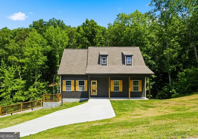 1st image of 357 Orchard Wy Se, Calhoun, GA 30701 | MLS# 10735717