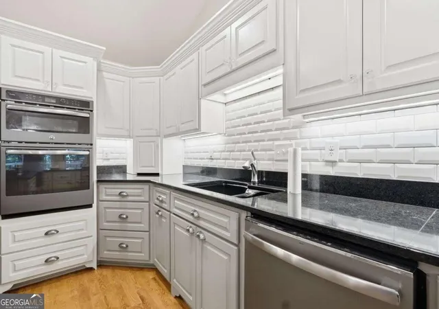 2nd image of 2170 Lullwater Ct, Lawrenceville, GA 30043 | MLS# 10830368