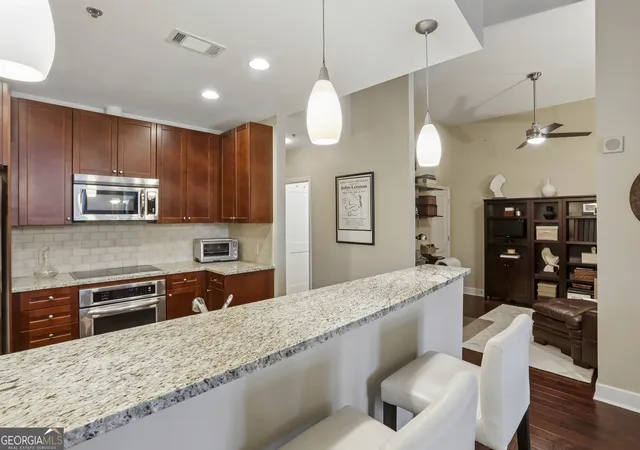 Homes for sale in Atlanta, GA | 2795 Ne Peachtree Rd Ne #307, Atlanta, GA 30305 | MLS# 10769763