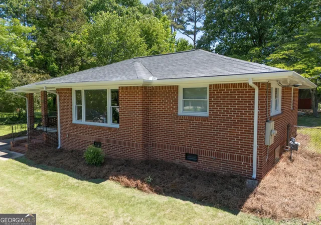 3rd image of 6043 Pisgah Rd Sw, Mableton, GA 30126 | MLS# 10768894