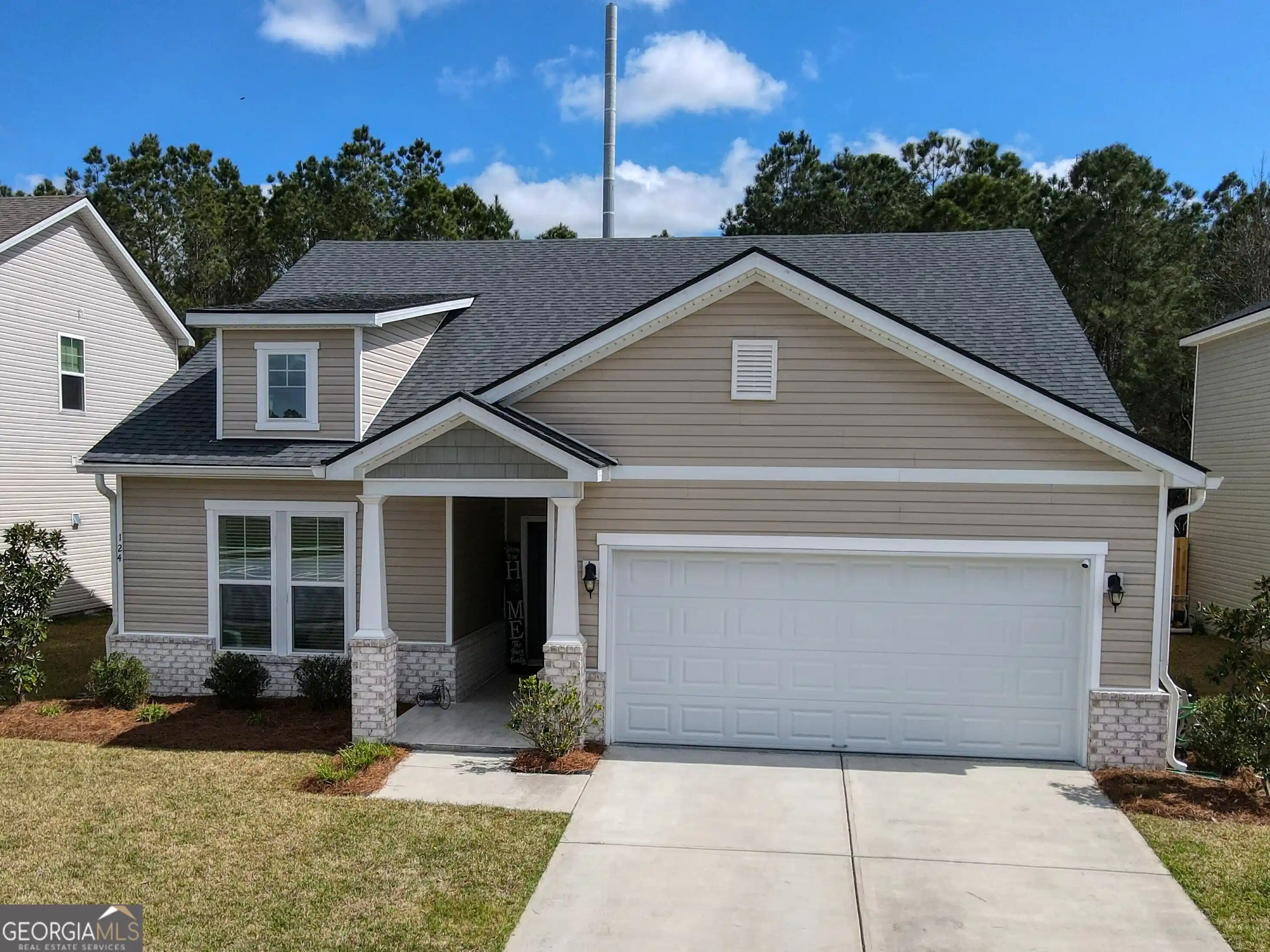 Photo 1 of Single family home for sale at 124 Brookline Dr, Savannah, GA 31407 | MLS# 10707134 | Listing updated on 2026-10-12