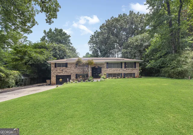 Photo 1 of Single family home for sale at 3541 Ebenezer Ct, Marietta, GA 30066 | MLS# 10825188 | Listing updated on 2026-09-02