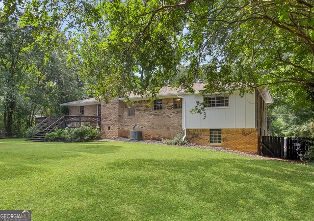 Photo 3 of Single family home for sale at 3541 Ebenezer Ct, Marietta, GA 30066 | MLS# 10825188 | Listing updated on 2026-09-02