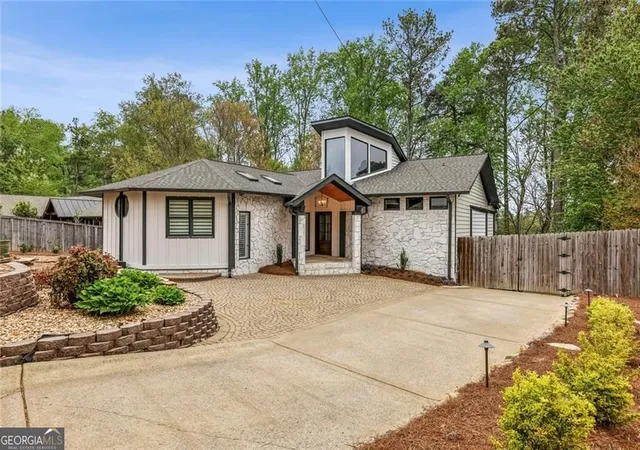 1st image of 6592 Gaines Ferry Rd, Flowery Branch, GA 30542 | MLS# 10725940