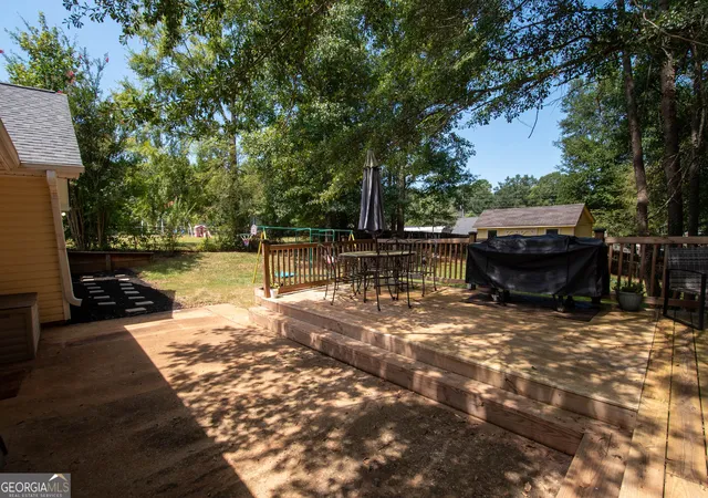 Photo 33 of Sale Pending at 22 Lexington Dr, Grantville, GA 30220 | MLS# 10833778 | Listing updated on 2026-10-04