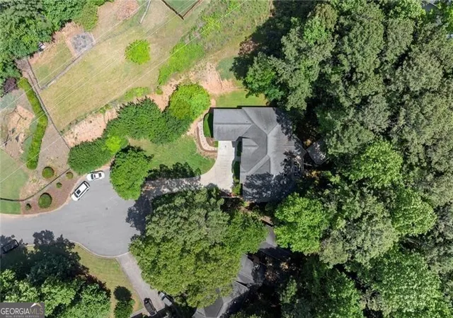 Photo 2 of Single family home for sale at 3600 Goldenrod Dr, Alpharetta, GA 30005 | MLS# 10825155 | Listing updated on 2026-09-03