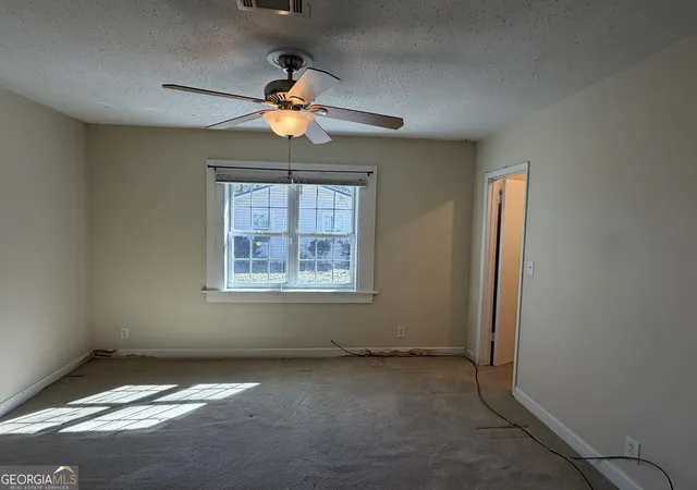 Photo 3 of Single family home for sale at 207 Eaker Dr, Warner Robins, GA 31088 | MLS# 10700890 | Listing updated on 2026-09-21
