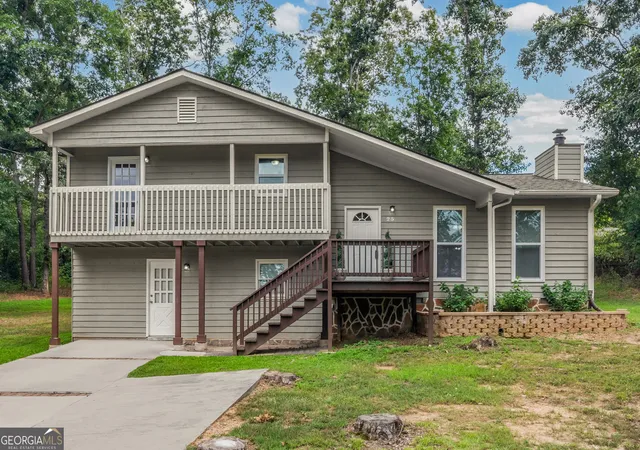 1st image of 25 Hearthstone Dr, Newnan, GA 30263 | MLS# 10818896