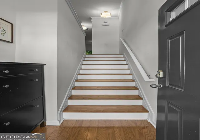 Photo 3 of Townhouse for sale at 1425 Liberty Pkwy Nw, Atlanta, GA 30318 | MLS# 10801922 | Listing updated on 2026-10-22