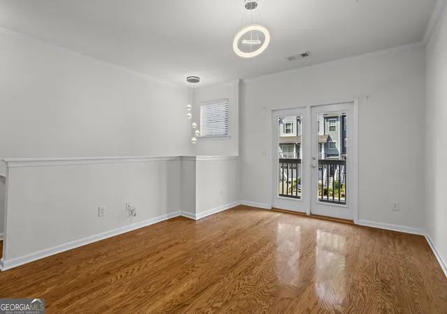 Photo 4 of Townhouse for sale at 1425 Liberty Pkwy NW, Atlanta, GA 30318 | MLS# 10801922 | Listing updated on 2026-10-22