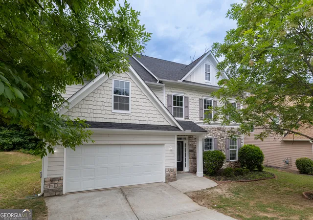 2nd image of 1933 Temple Park Dr, Loganville, GA 30052 | MLS# 10810267