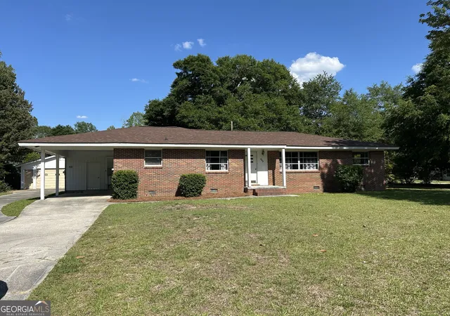 Homes for sale in Sylvania, GA | 227 Dogwood Dr, Sylvania, GA 30467 | MLS# 10768424