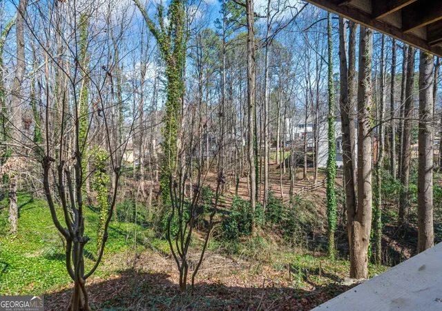 Homes for sale in Kennesaw, GA | 812 Deep Lake Dr Nw, Kennesaw, GA 30144 | MLS# 10700075