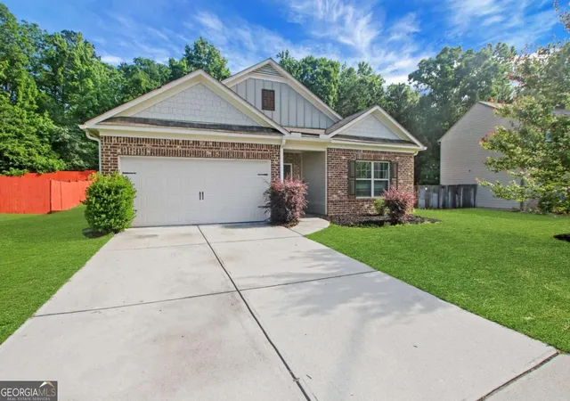 Photo 2 of Single family home for sale at 697 Scotland Dr, Dallas, GA 30132 | MLS# 10787009 | Listing updated on 2026-09-04