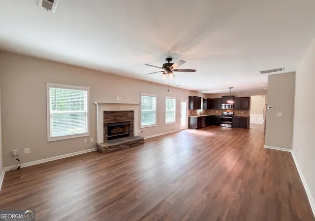 3rd image of 92 Old Bailey Farms Dr, Senoia, GA 30276 | MLS# 10755674