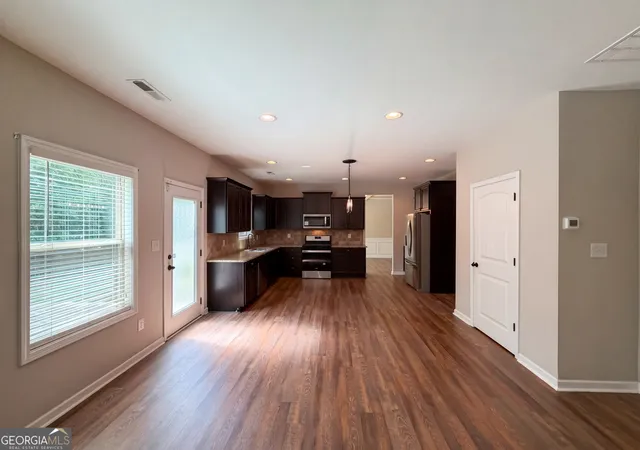 5th image of 92 Old Bailey Farms Dr, Senoia, GA 30276 | MLS# 10755674