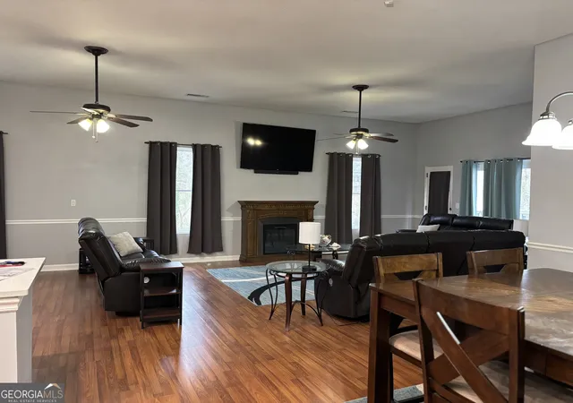 4th image of 817 Brookside Dr, Winder, GA 30680 | MLS# 10703851