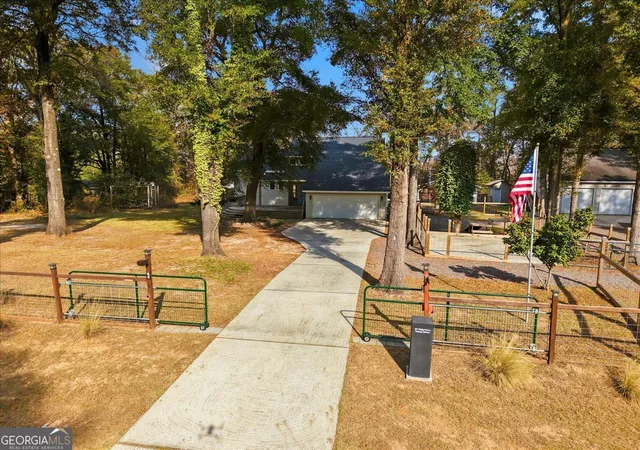 1st image of 107 Waldorf Dr, Perry, GA 31069 | MLS# 10653304